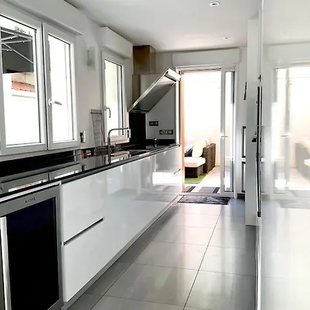 Moderne A 100m De La Plage Villa